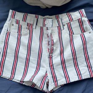 Like New Reformation Jean Shorts!! 💕